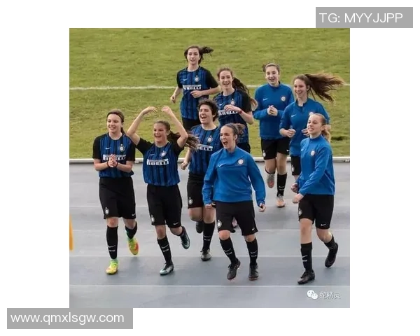 吴芳专访：从青涩小将到网球明星的奋斗与成长之路